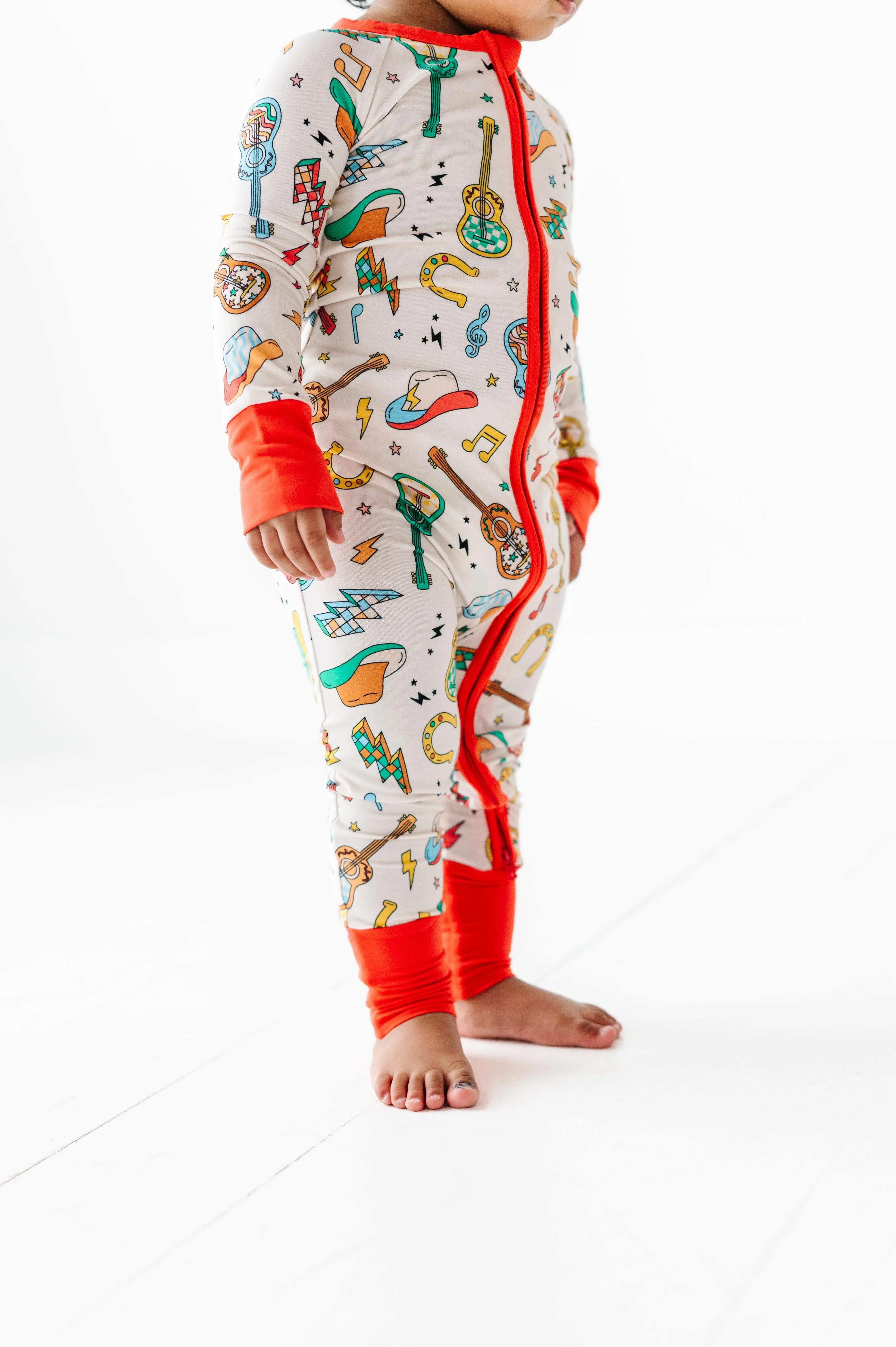 Cowboy-Themed Baby Bamboo Pajamas: Soft and Eco-Friendly Guitar Print Sleepwear for Infants